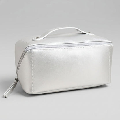 Anya Metallic Washbag