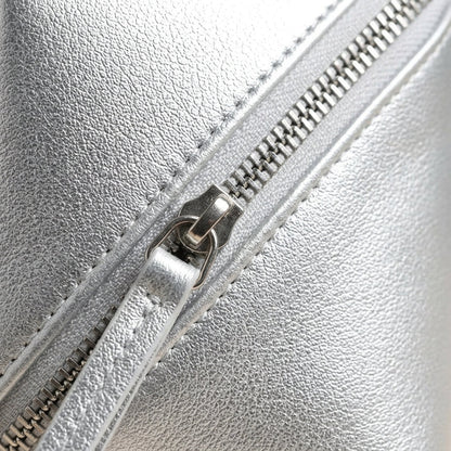 Anya Metallic Washbag