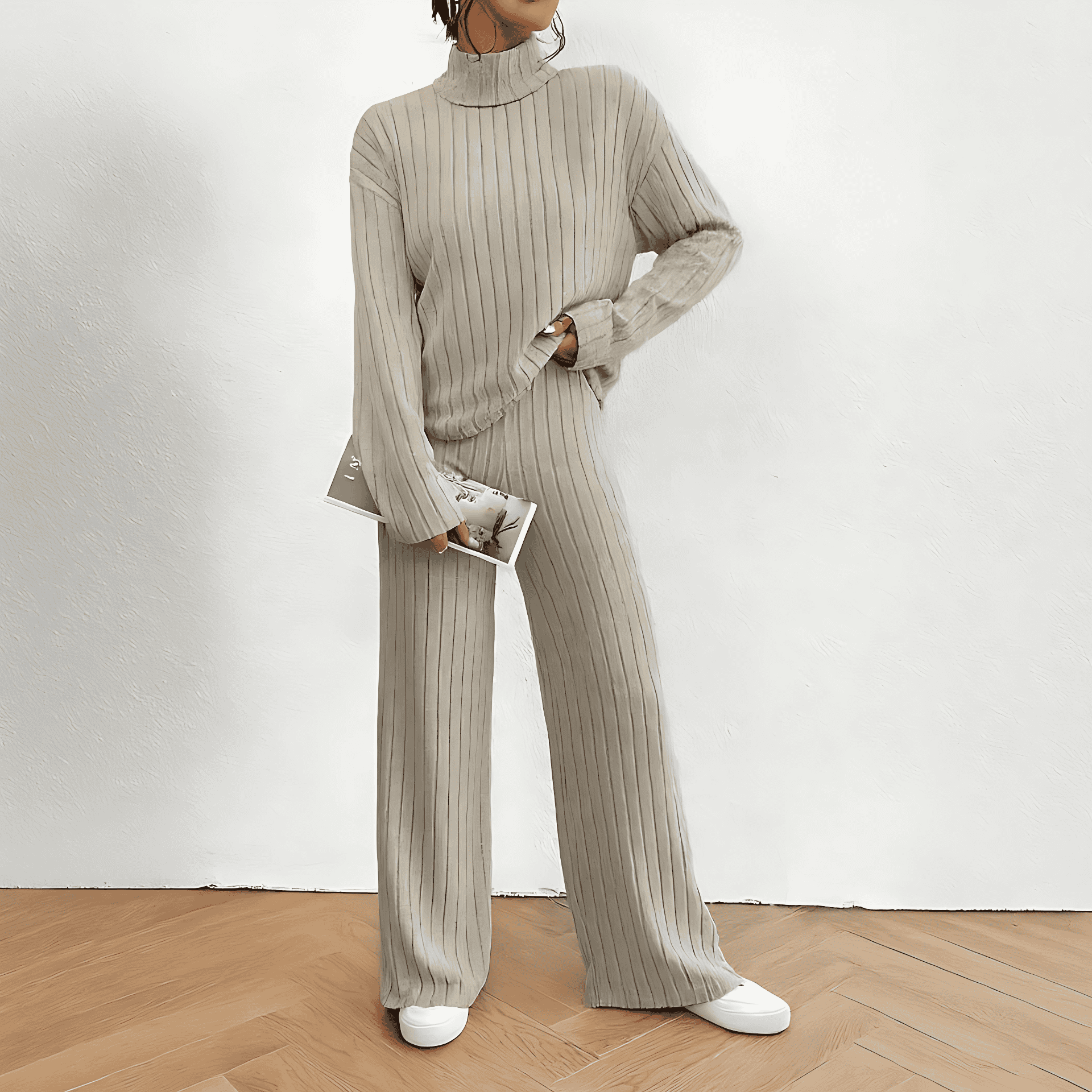 Cachi women's two-piece matching set, product view