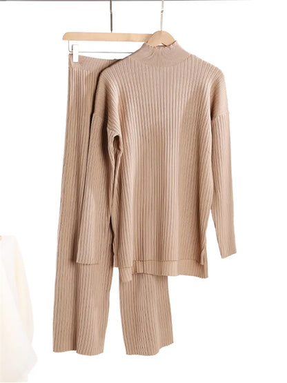 Beige women's two-piece matching set, alternate product view